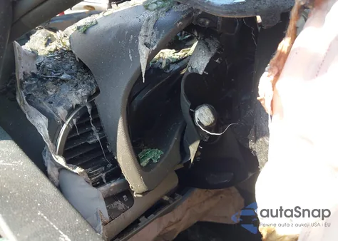 2018 Hyundai Elantra Value Edition z USA, uszkodzony, nr VIN 5NPD84LF6JH268346